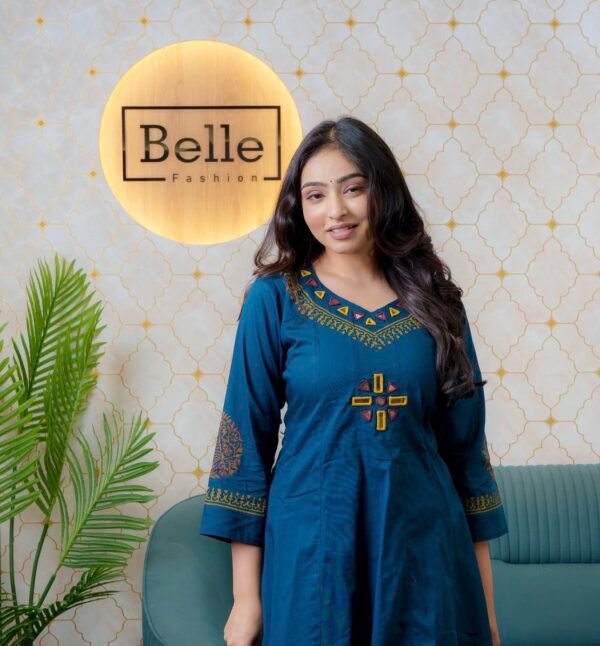 Elegant Cotton Two-Piece Set - Image 3