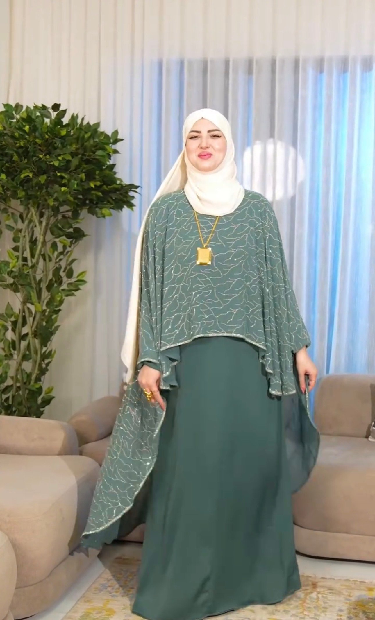 Ston Kaj ar 2part Abaya & Hijab